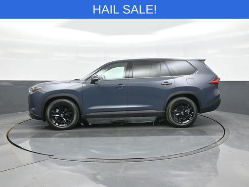 Cloud 2024 Toyota Grand Highlander Platinum