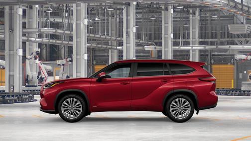 Ruby Flare Pearl 2026 Toyota Highlander Hybrid Platinum