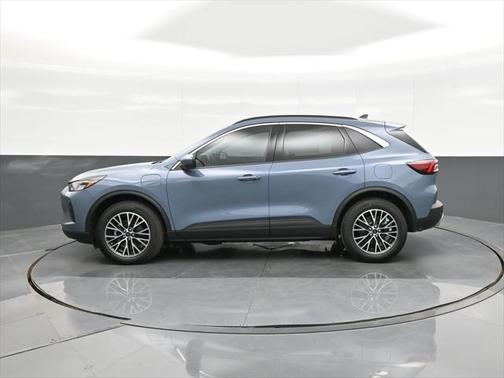 2024 Ford Escape PHEV SE