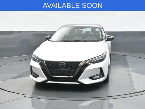 Aspen White/Super Black 2020 Nissan Sentra SR