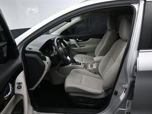 2018 Nissan Rogue Sport SV