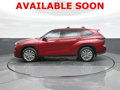 2025 Toyota Highlander Platinum