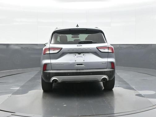 Silver Metallic 2021 Ford Escape Titanium