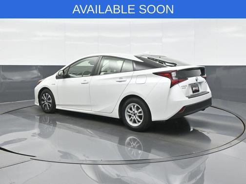 Wind Chill Pearl 2022 Toyota Prius XLE