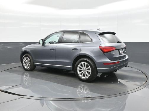 Brilliant Black 2014 Audi Q5 2.0T Premium Plus