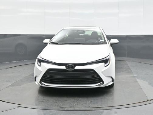 2026 Toyota Corolla Hybrid XLE