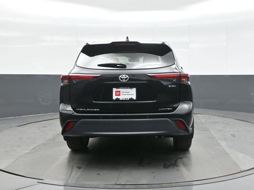 2025 Toyota Highlander Hybrid Limited