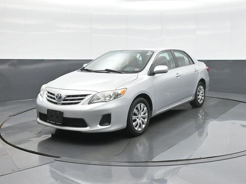 Classic Silver 2013 Toyota Corolla LE
