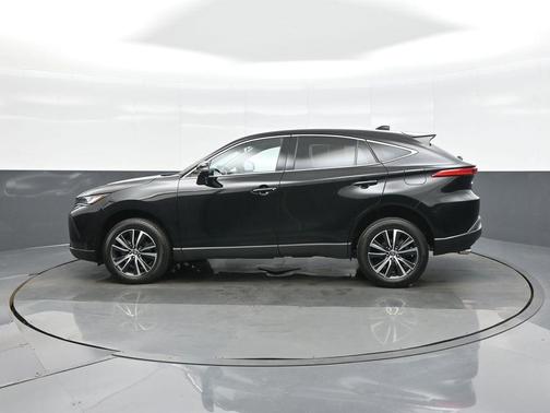2023 Toyota Venza LE