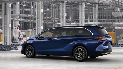 2025 Toyota Sienna Platinum 7 Passenger