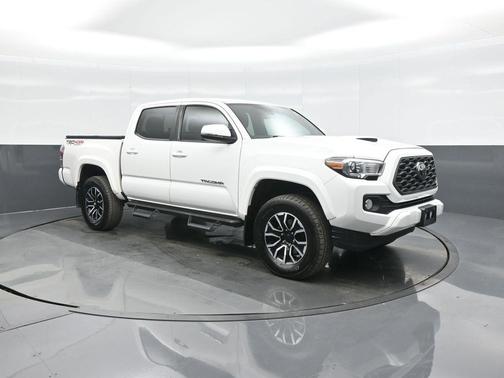 2020 Toyota Tacoma TRD Sport