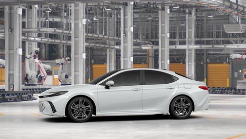 Wind Chill Pearl 2026 Toyota Camry XSE