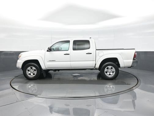 2014 Toyota Tacoma Base