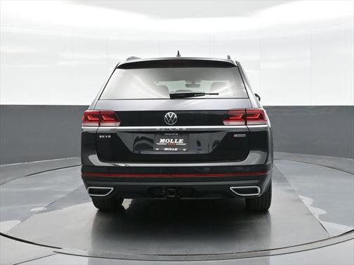 2022 Volkswagen Atlas 3.6L SE w/Technology