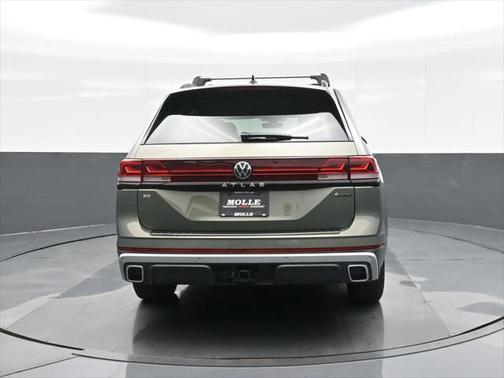 2024 Volkswagen Atlas 2.0T SE w/Technology 4MOTION
