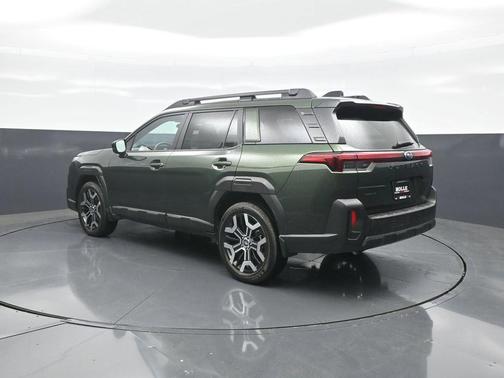 Deep Emerald Green 2026 Subaru Outback Touring XT