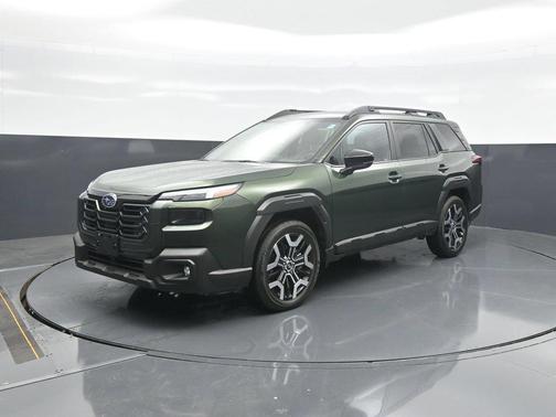 Deep Emerald Green 2026 Subaru Outback Touring XT