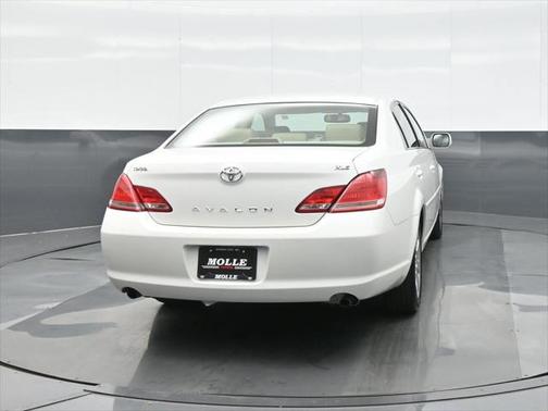 2007 Toyota Avalon XLS