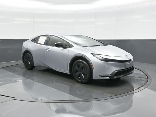 Cutting Edge 2026 Toyota Prius LE