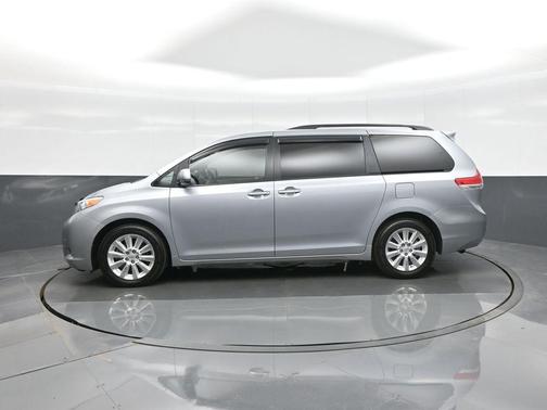 2012 Toyota Sienna Limited