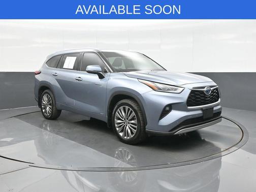 Moon Dust 2020 Toyota Highlander Hybrid Platinum