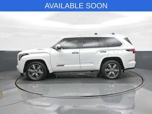 Wind Chill Pearl 2024 Toyota Sequoia Capstone