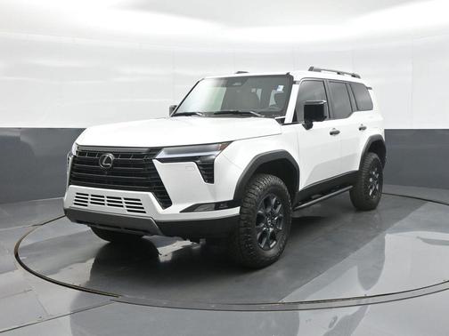 White Pearl 2025 Lexus GX 550 Overtrail