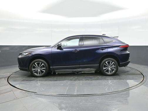 2024 Toyota Venza LE