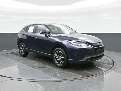 2024 Toyota Venza LE