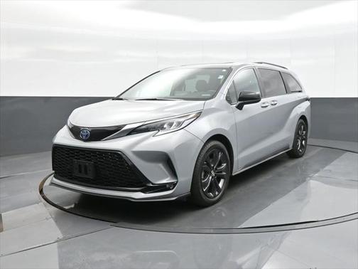 2024 Toyota Sienna XSE 7 Passenger