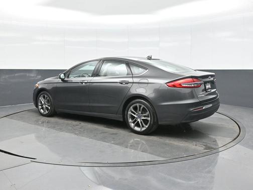 2020 Ford Fusion SEL