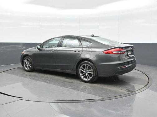 2020 Ford Fusion SEL