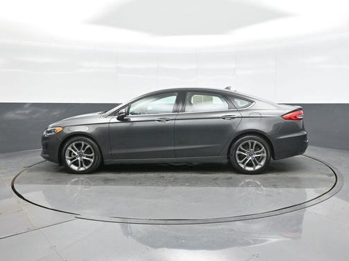 2020 Ford Fusion SEL