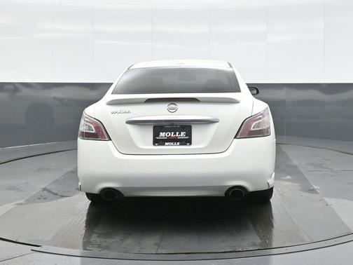 2014 Nissan Maxima SV