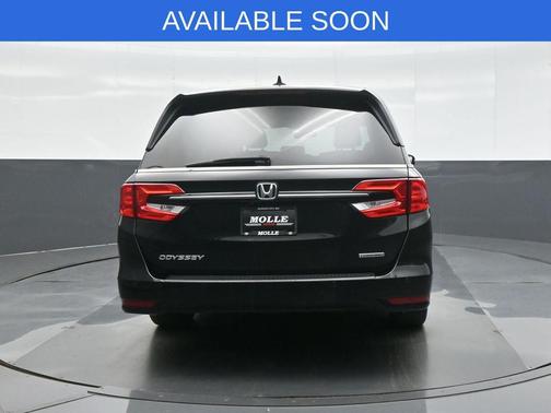 Crystal Black Pearl 2022 Honda Odyssey Touring