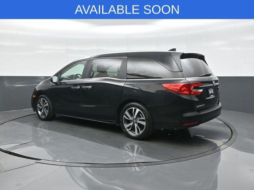 Crystal Black Pearl 2022 Honda Odyssey Touring