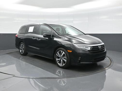 Crystal Black Pearl 2022 Honda Odyssey Touring