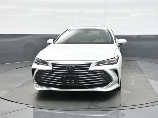 2022 Toyota Avalon Limited