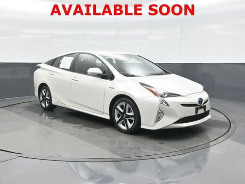 2016 Toyota Prius Three Touring