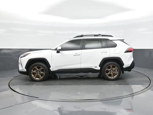 2023 Toyota RAV4 Hybrid Woodland Edition