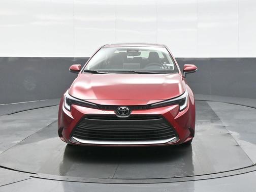 Ruby Flare Pearl 2026 Toyota Corolla Hybrid XLE