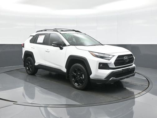 Ice 2024 Toyota RAV4 TRD Off Road