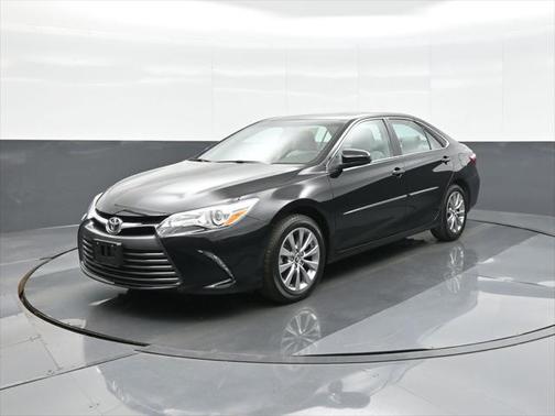 2016 Toyota Camry XLE