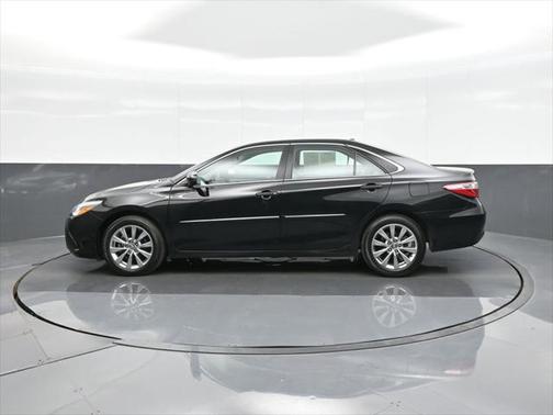 2016 Toyota Camry XLE