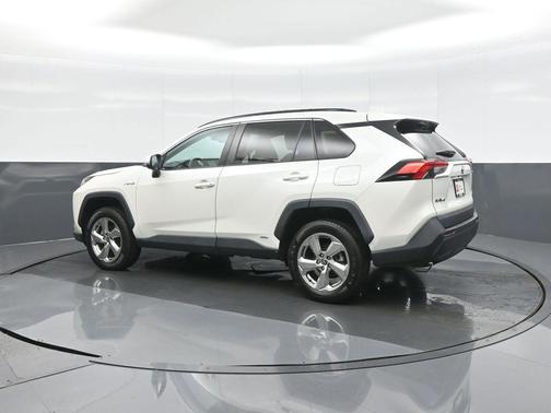 Blizzard Pearl 2021 Toyota RAV4 Hybrid XLE Premium