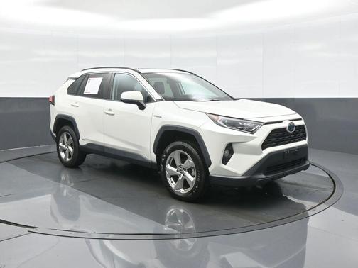 Blizzard Pearl 2021 Toyota RAV4 Hybrid XLE Premium