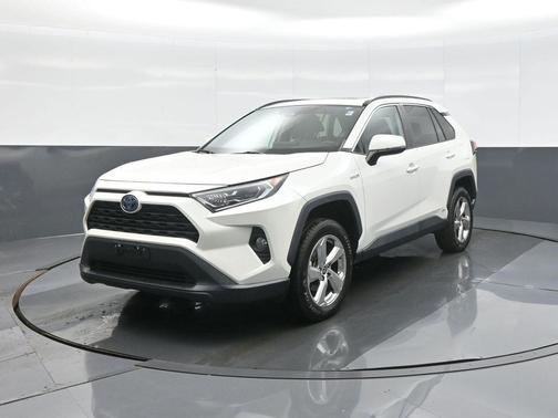 Blizzard Pearl 2021 Toyota RAV4 Hybrid XLE Premium