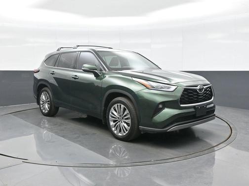 2025 Toyota Highlander Platinum