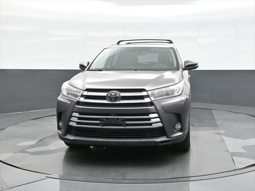 2018 Toyota Highlander Limited Platinum
