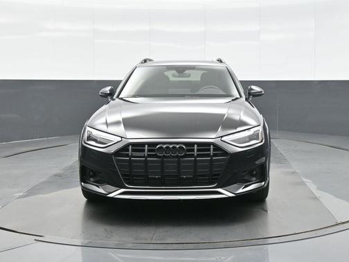 2024 Audi A4 allroad Prestige 45 TFSI quattro S tronic